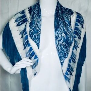 NEW BCBGMaxAzria 100% Silk Triangular Wrap With Fringe